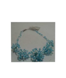 Collana pon pon di perline