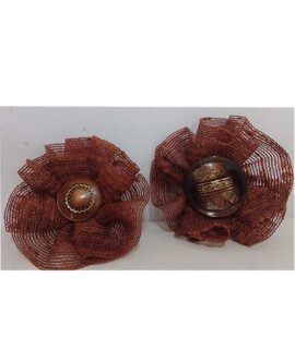Spilla coccarda marrone